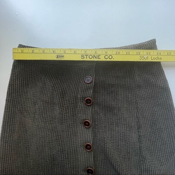Urban Outfitters Le Lis Corduroy Mini Skirt - Picture 5 of 8